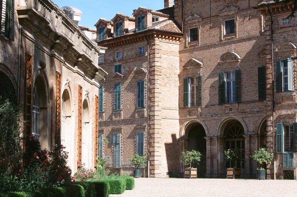 Marchesi Alfieri - Cantine E Ospitalita San Martino Alfieri 外观 照片