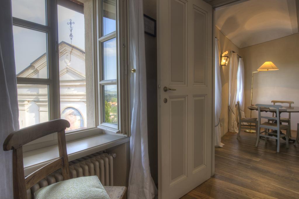Marchesi Alfieri - Cantine E Ospitalita San Martino Alfieri 客房 照片