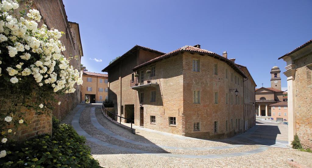 Marchesi Alfieri - Cantine E Ospitalita San Martino Alfieri 外观 照片